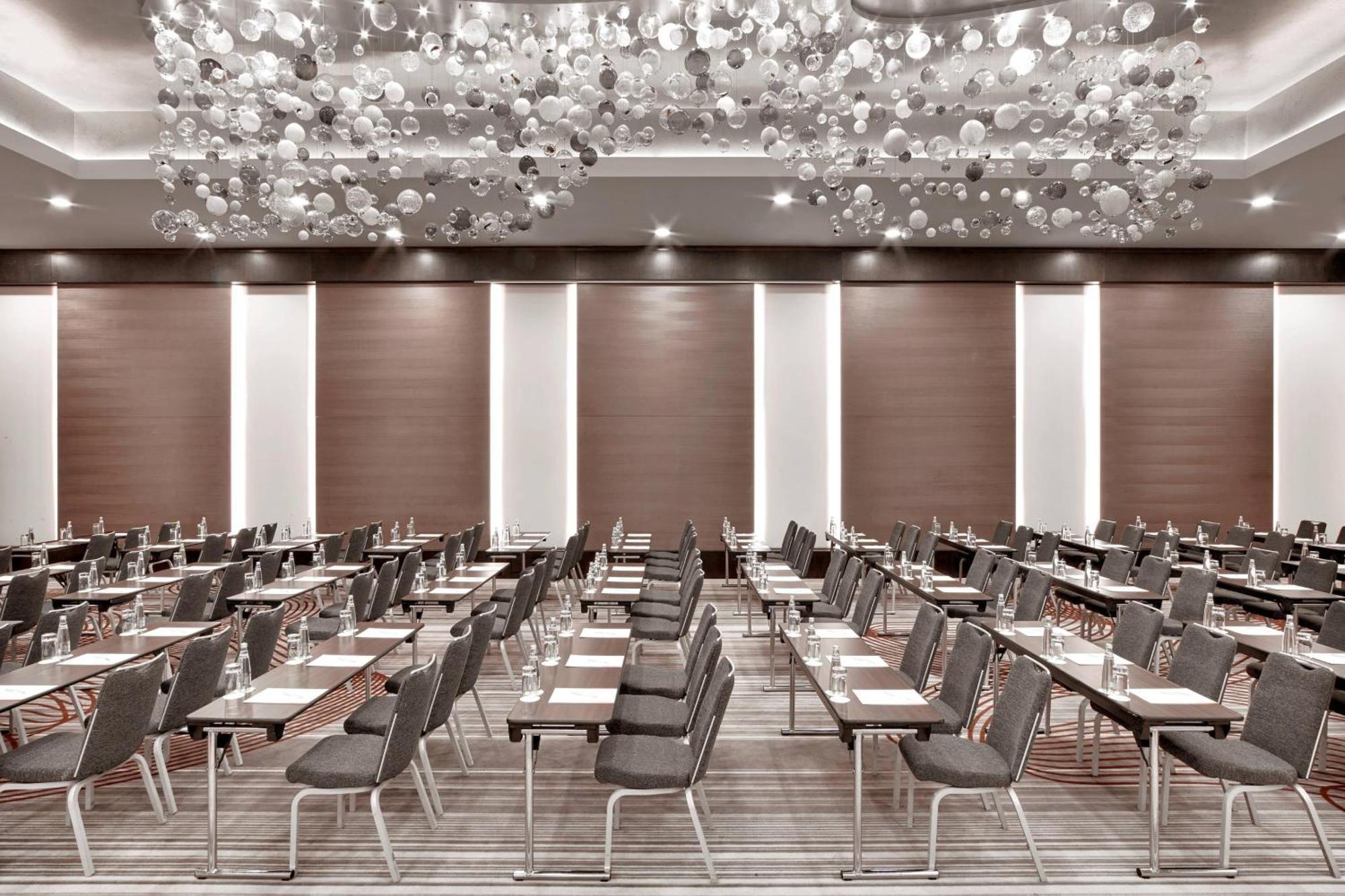Le Meridien Istanbul Etiler Exterior foto